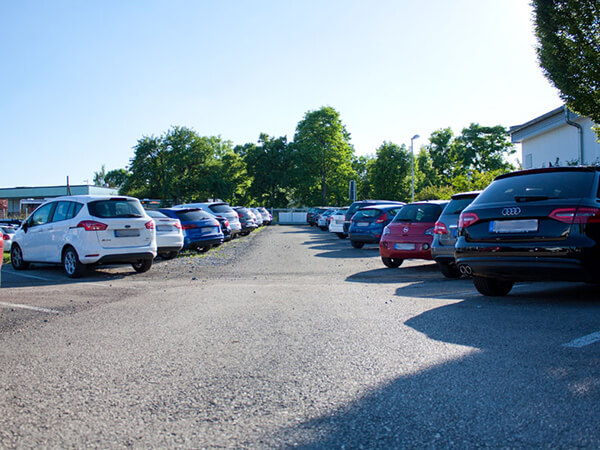 Flughafen Stuttgart Parken Shuttle Plieningen xl-p.com
